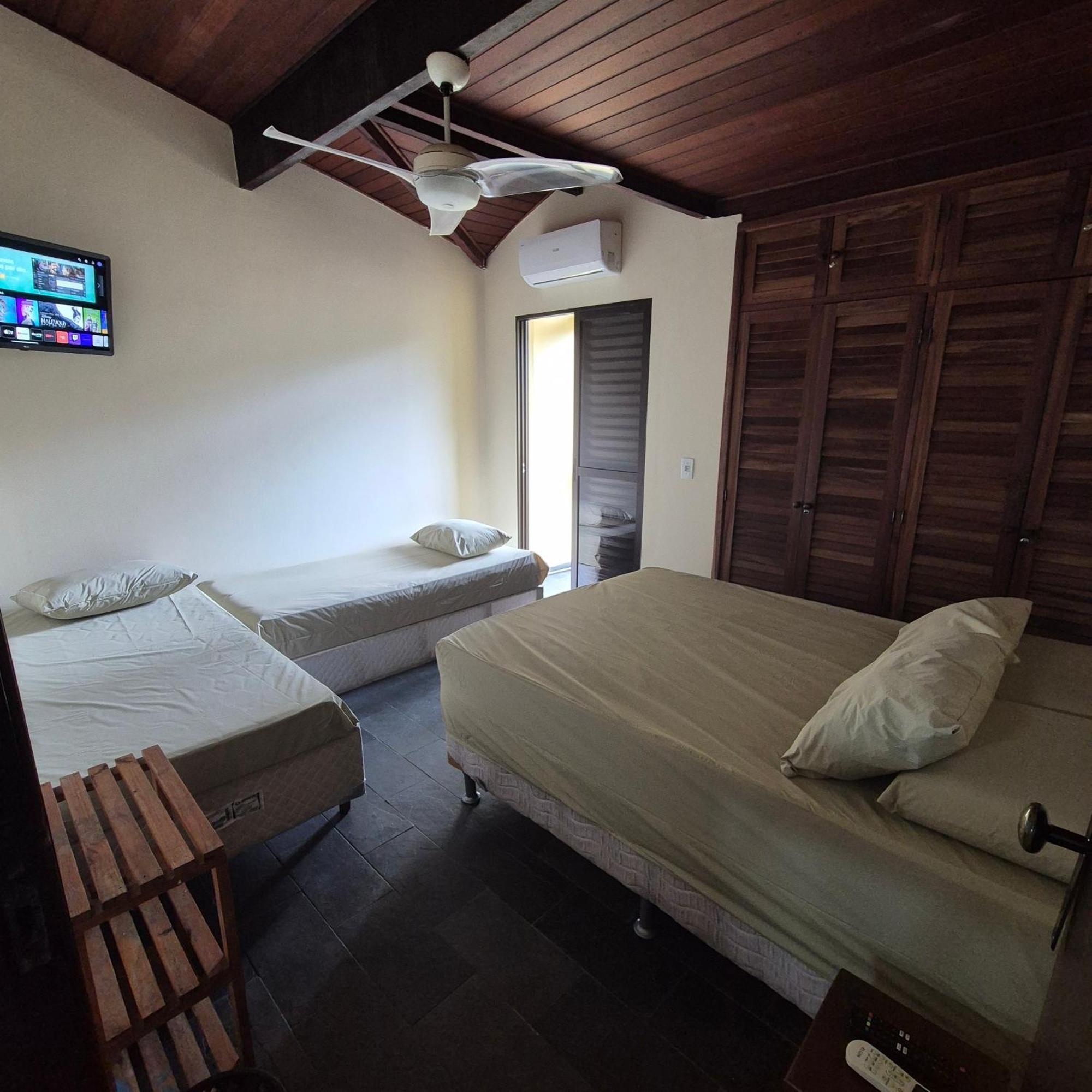 Casa 7 Em Ubatuba No Centro Condominio Com Piscina E Churrasqueira Exterior foto
